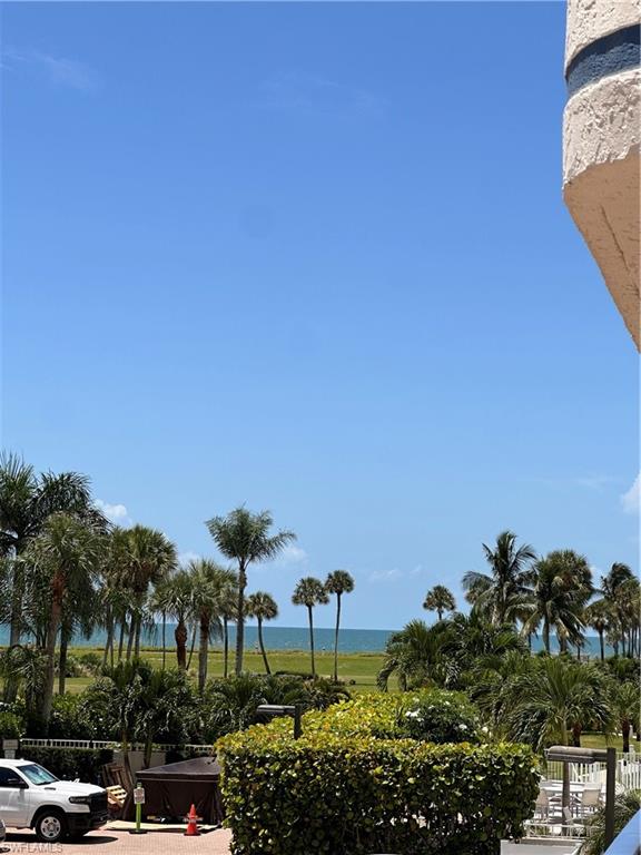 4451 Gulf Shore Blvd N 203 Property Photo 2