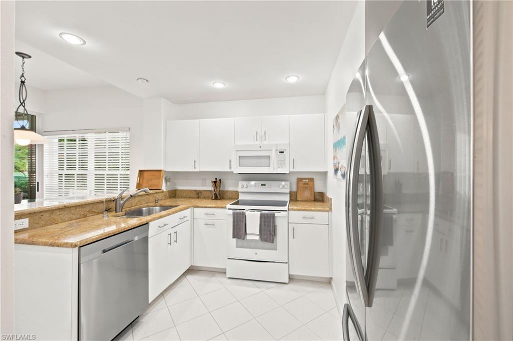 8291 Grand Palm Dr 4 Property Photo 19