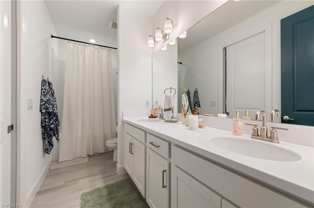 15545 Vittorio St Property Photo 22