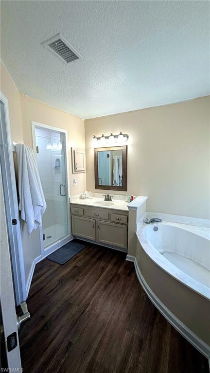 1342 Portside Dr Property Photo 9