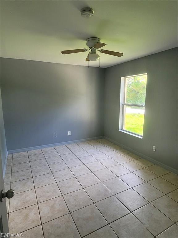 226035828 Property Photo 3