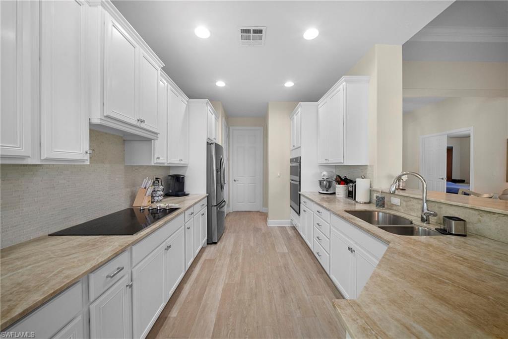 14105 Lavante Ct Property Photo 8