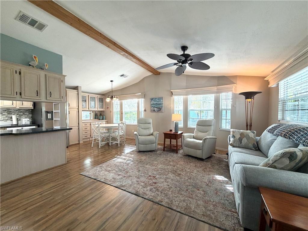 4580 Slash Pine Way E Property Photo 5