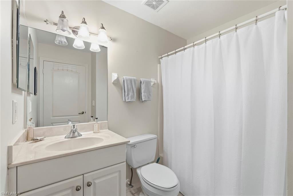 359 Dover Pl 203 Property Photo 17