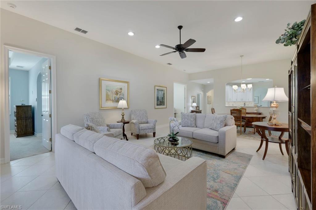 1677 Tarpon Bay Dr S 36 Property Photo 8