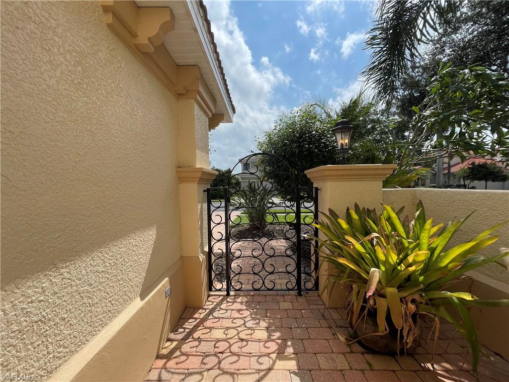 12639 Biscayne Ct Property Photo 32