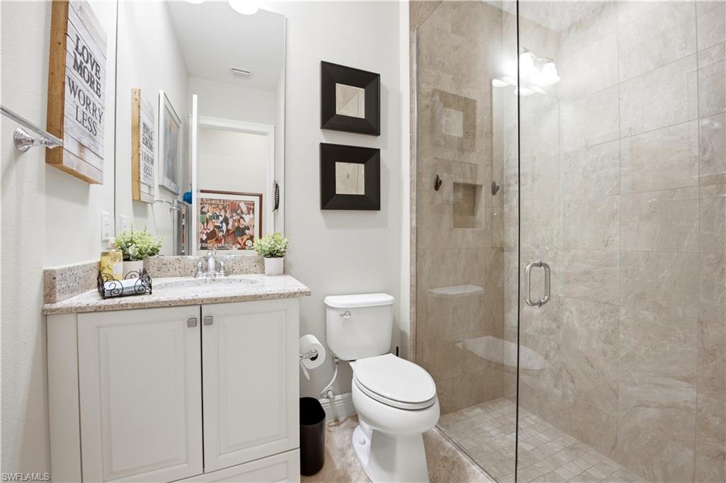 12718 Dundee Ln Property Photo 15