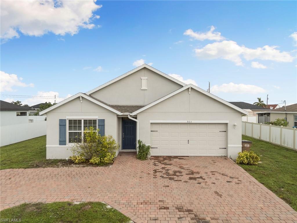 923 Tropicana PKWY W Property Photo 1