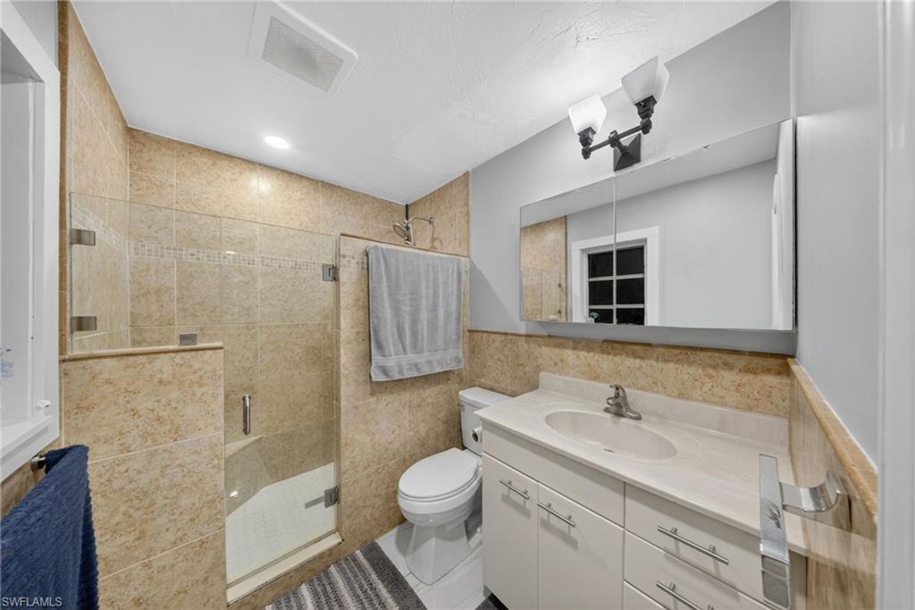 4572 32nd Ave Sw Property Photo 18