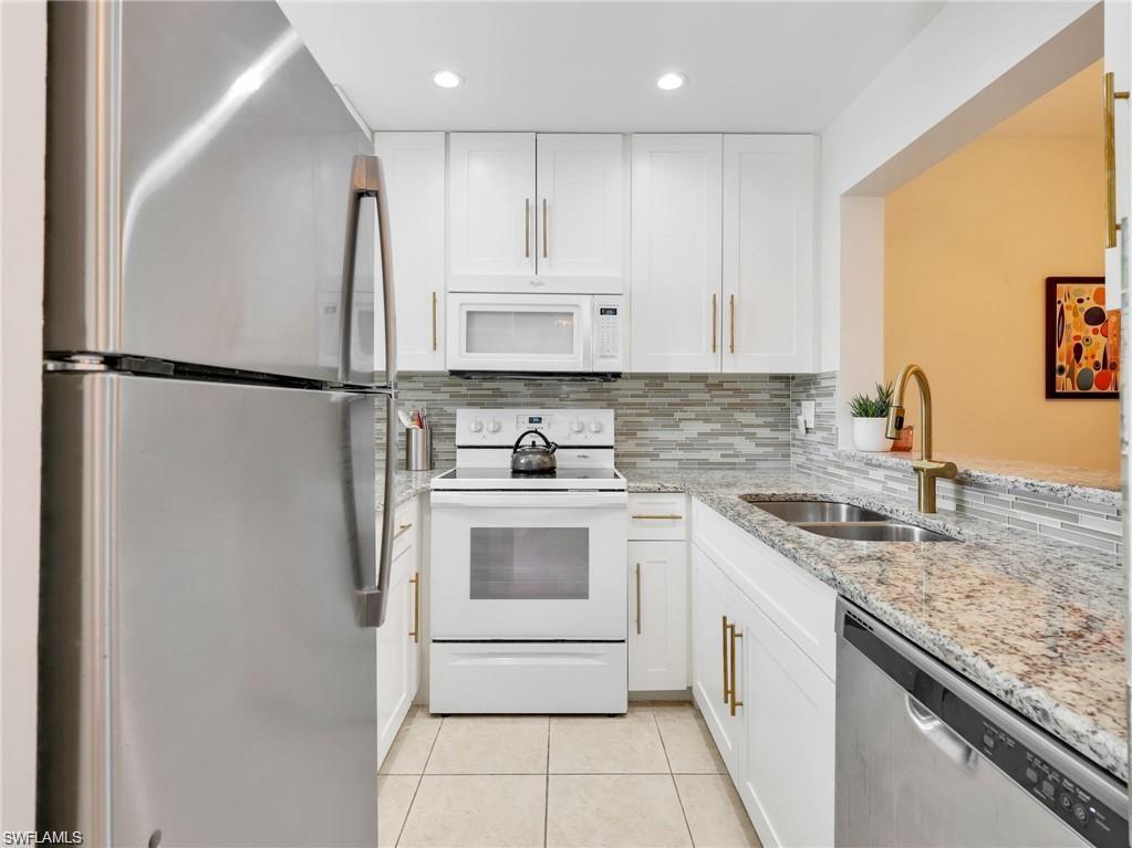 801 River Point Dr 203a Property Photo 4