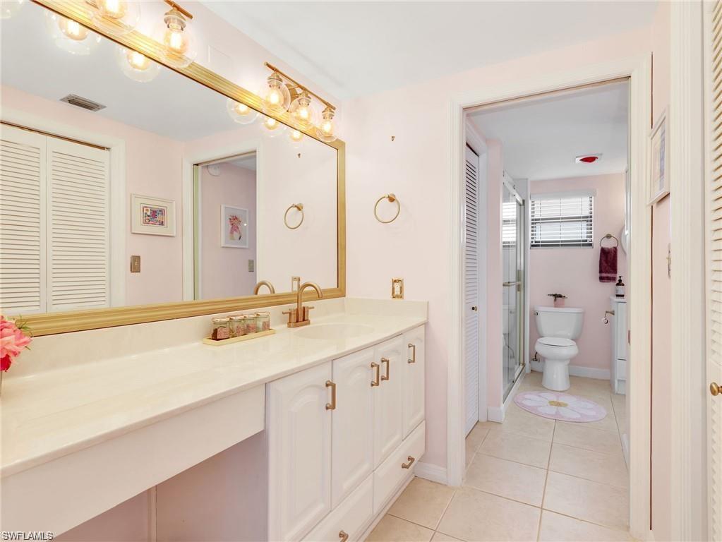 801 River Point Dr 203a Property Photo 15