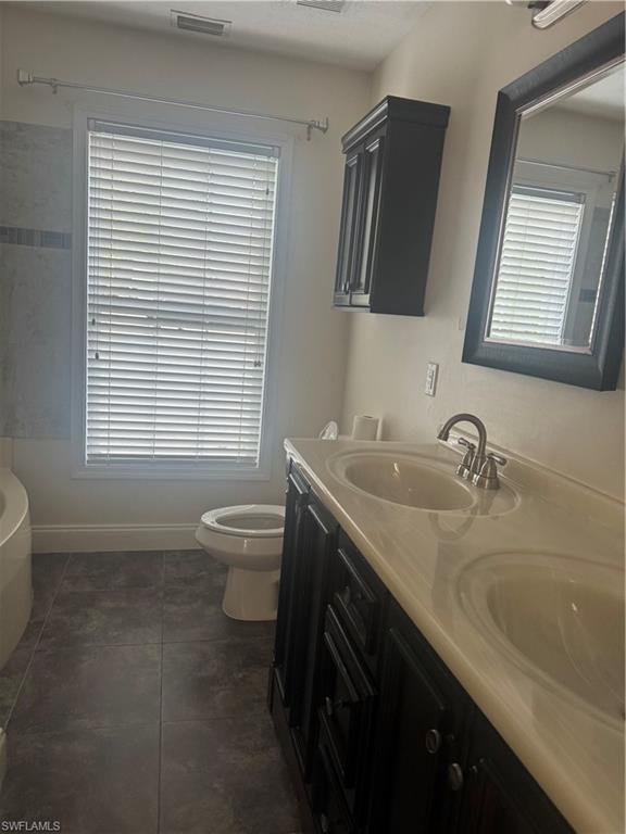 533 Leawood Cir Property Photo 9