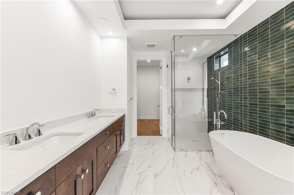 19044 Via Messina Way Property Photo 15