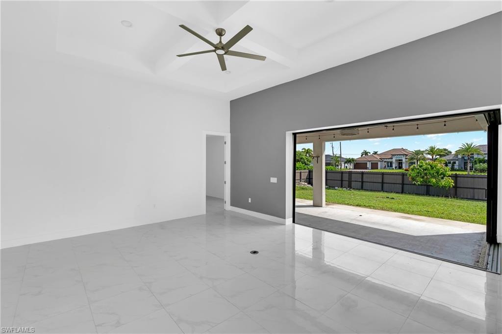 113 38 Pl Property Photo 11
