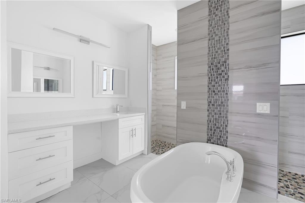 113 38 Pl Property Photo 36