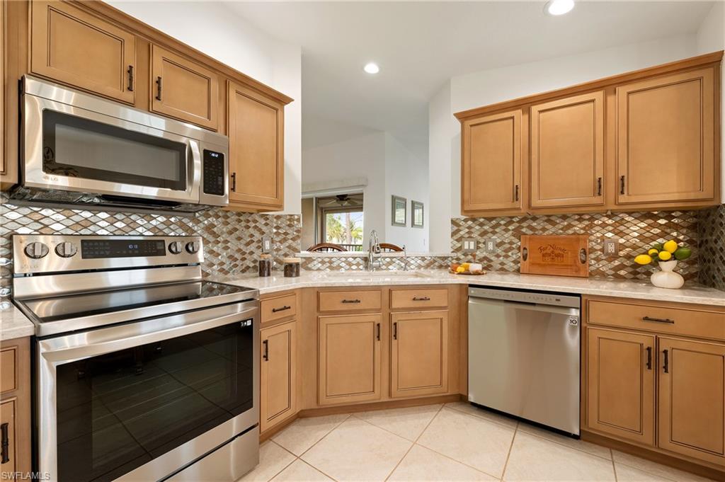 23320 Coconut Island Dr 202 Property Photo 13