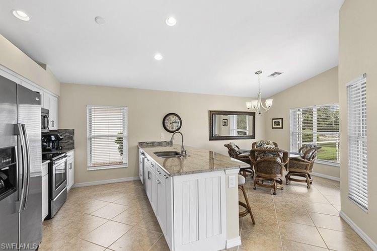 8432 Indian Wells Way Property Photo 10