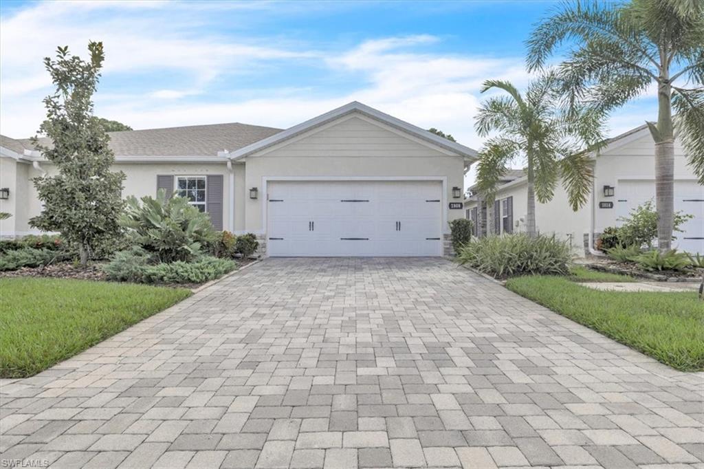 1808 Palms Dr Property Photo 1