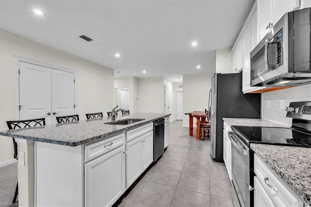 1808 Palms Dr Property Photo 11