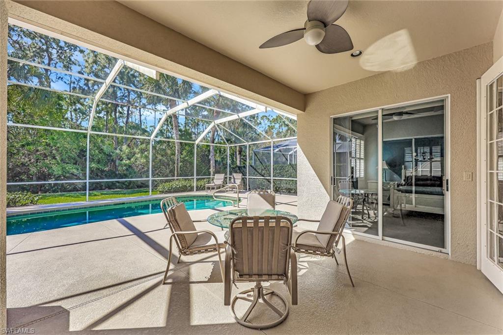 9375 Oak Strand Dr Property Photo 18