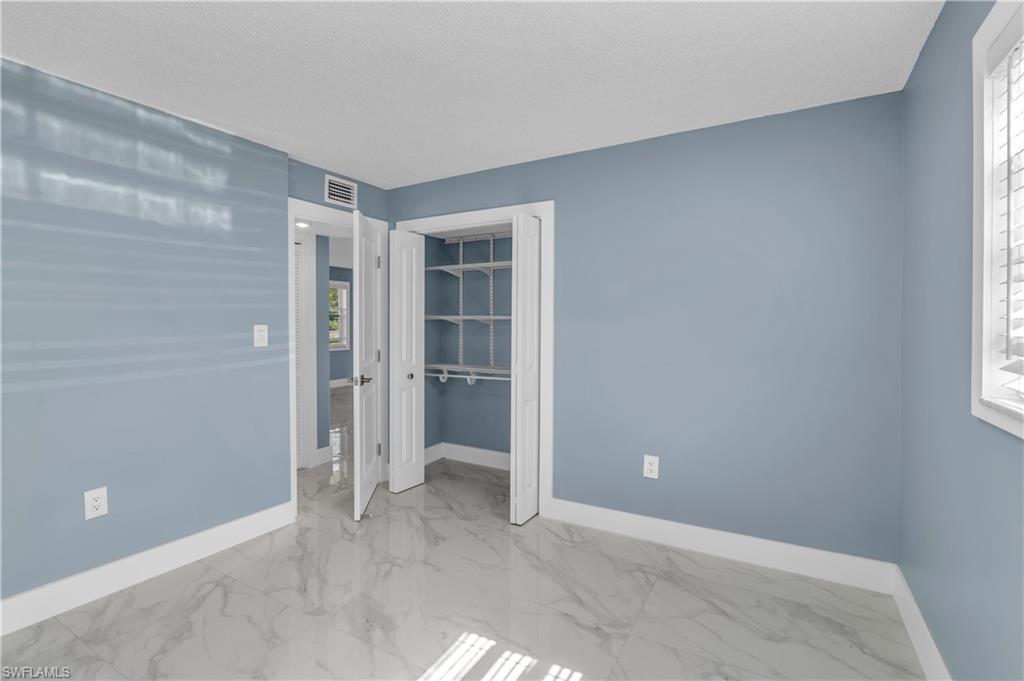 3325 Airport Rd N T1 Property Photo 6
