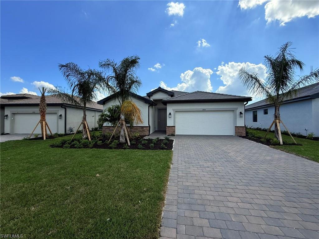 19274 Hinkley Dr Property Photo 2