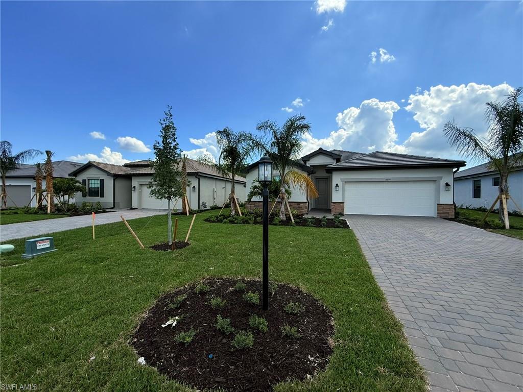 19274 Hinkley Dr Property Photo 5