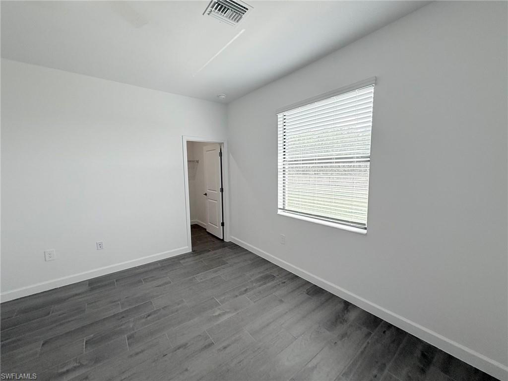 19274 Hinkley Dr Property Photo 14