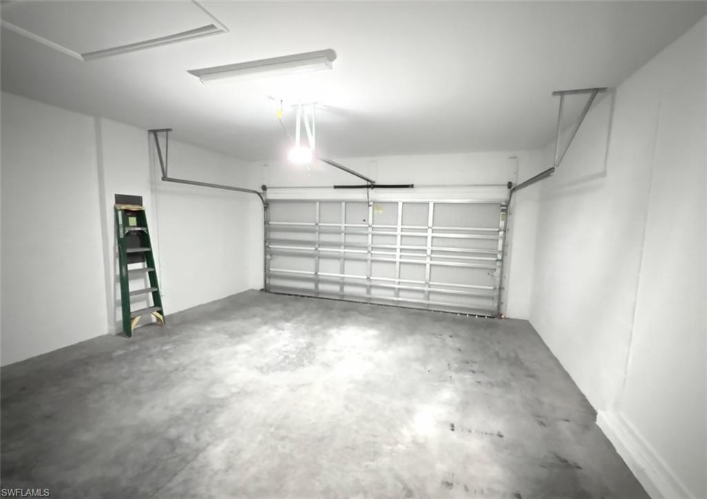 19274 Hinkley Dr Property Photo 38