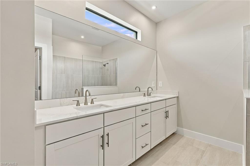 19442 Viewmont Way Property Photo 18