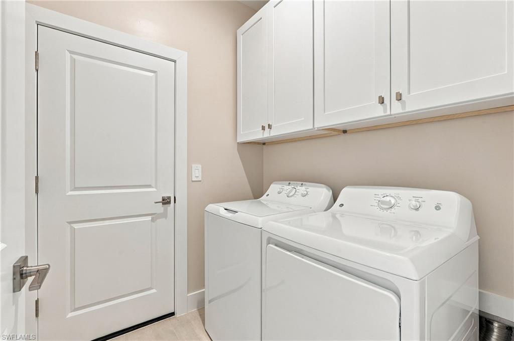 19442 Viewmont Way Property Photo 27