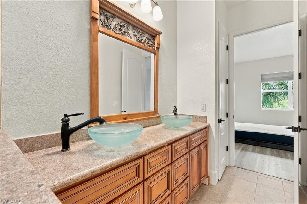 6060 Jonathans Bay Cir 402 Property Photo 22