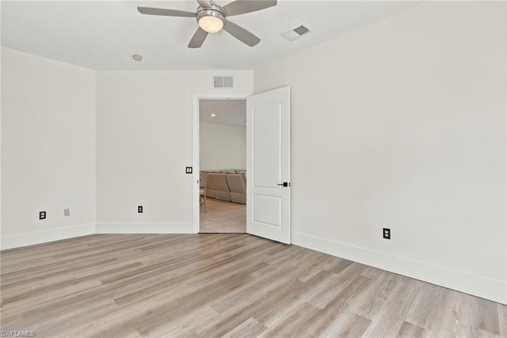 6060 Jonathans Bay Cir 402 Property Photo 23