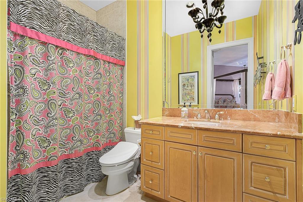 2350 Cheshire Ln Property Photo 32
