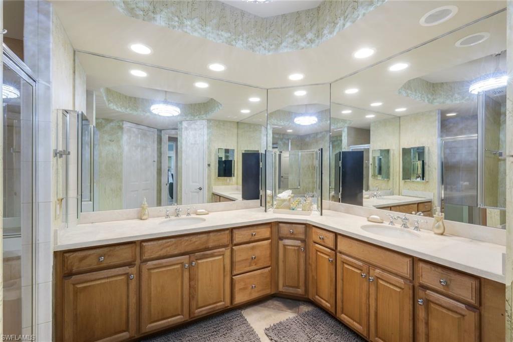 295 Grande Way 1405 Property Photo 17