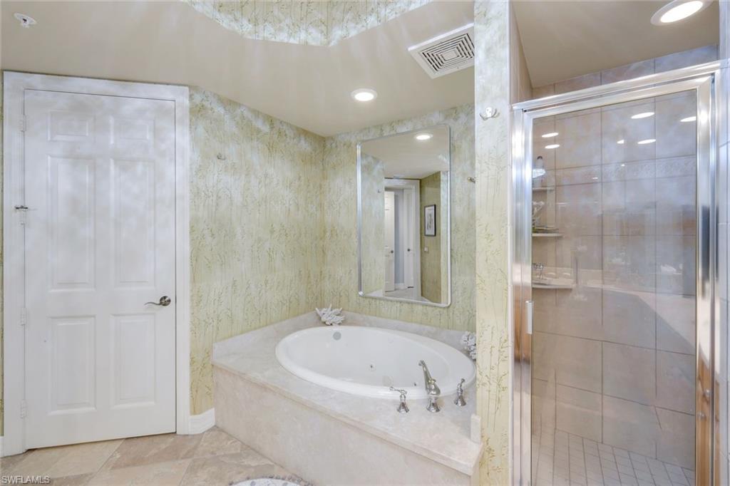 295 Grande Way 1405 Property Photo 18