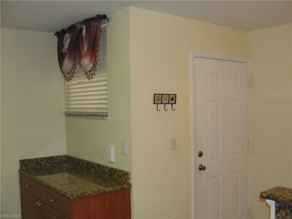 15449 Bellamar Cir 1211 Property Photo 8