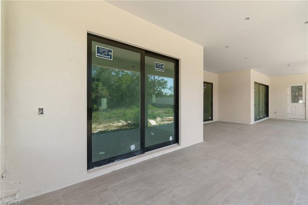 721 Golden Gate Blvd W Property Photo 41