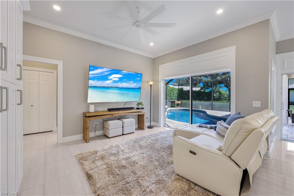 2035 Teagarden Ln Property Photo 14