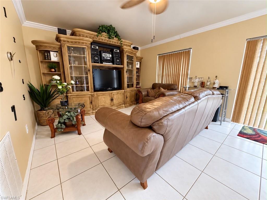 4775 Everglades Blvd N Property Photo 12