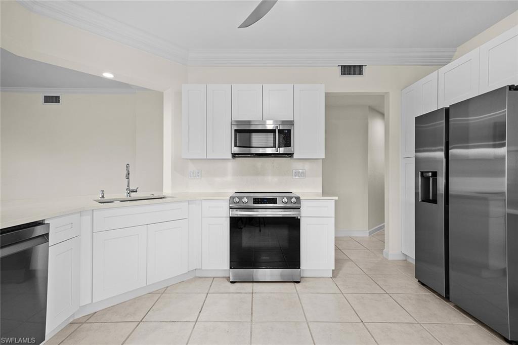 2415 Ravenna Blvd 101 Property Photo 4