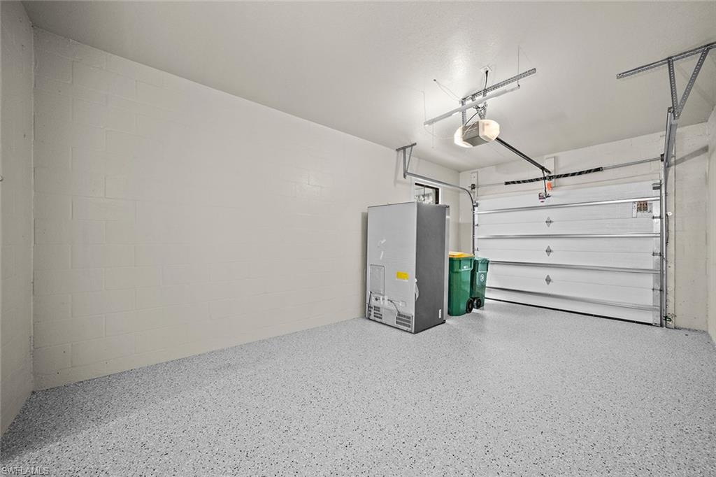 2415 Ravenna Blvd 101 Property Photo 31
