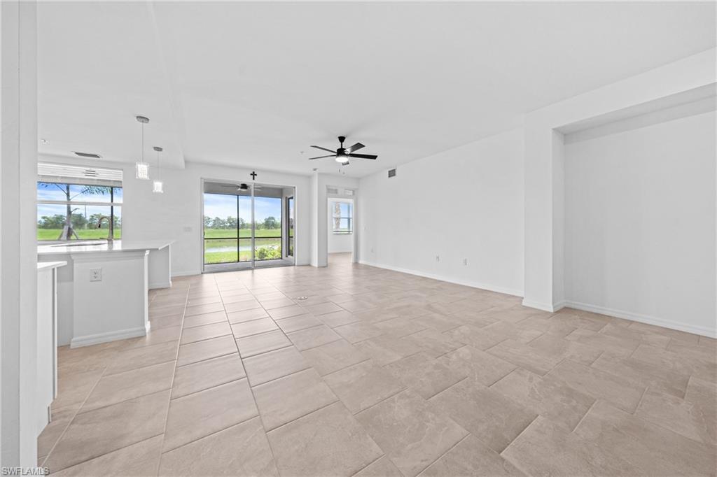 5674 Melbourne Ct 7711 Property Photo 7