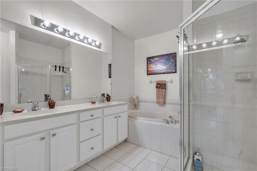 9305 La Playa Ct 1613 Property Photo 5