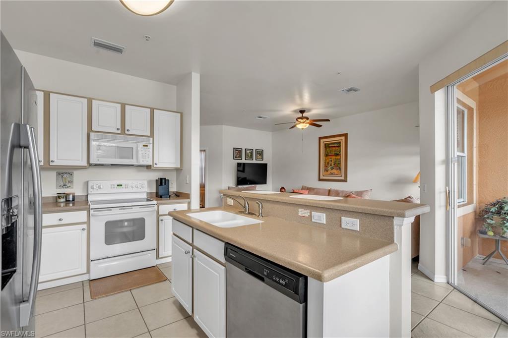 9305 La Playa Ct 1613 Property Photo 18