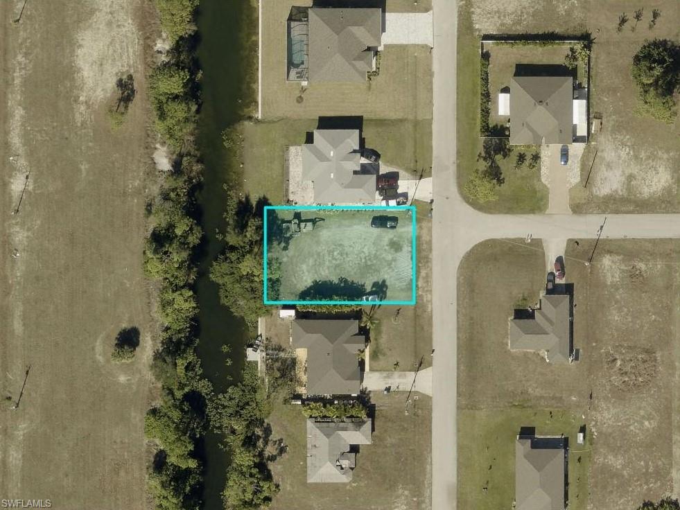 2820 17th PL Property Photo 1