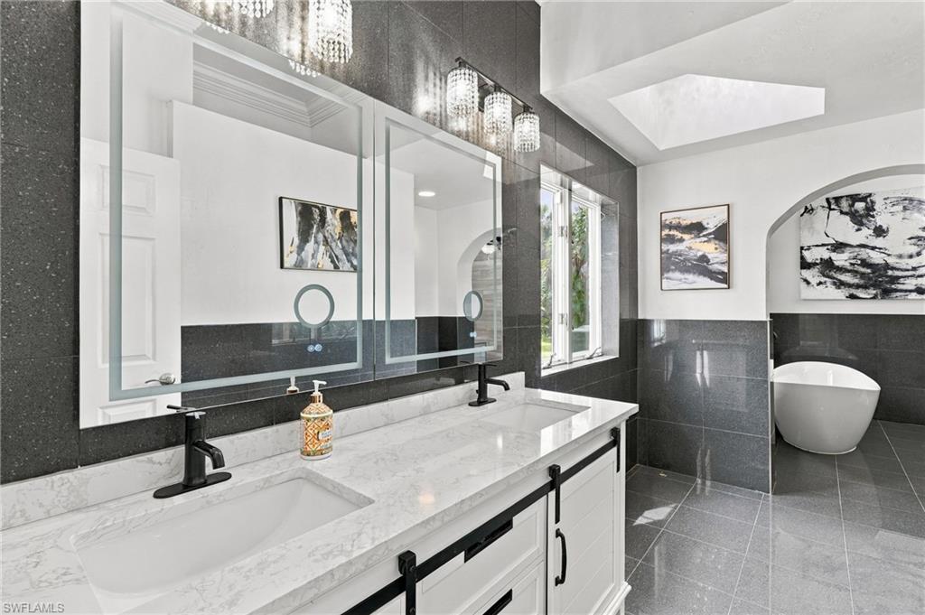 130 1st St Nw Property Photo 24
