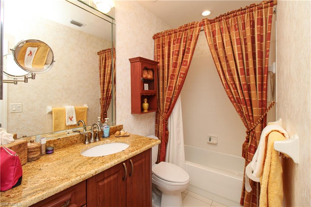 172 Vintage Cir 202 Property Photo 19