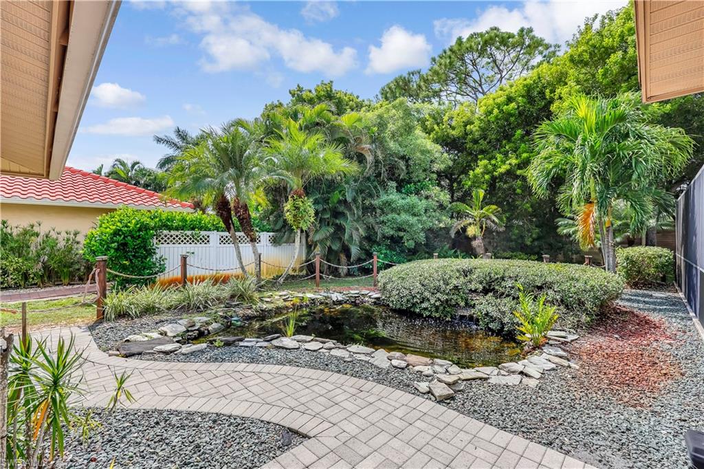 27113 Edenbridge Ct Property Photo 35