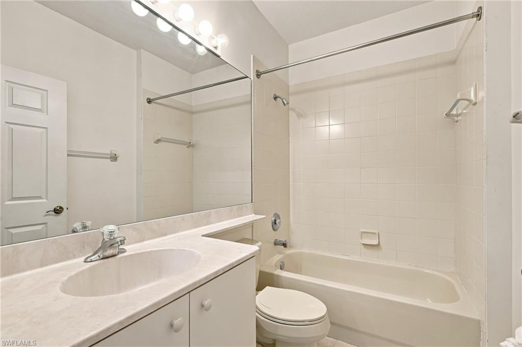 20041 Seagrove St 1303 Property Photo 20